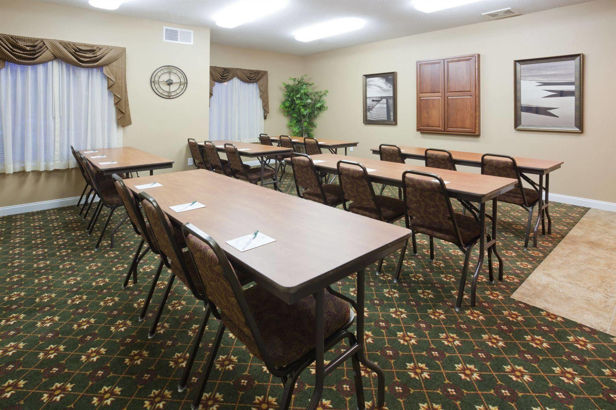 Grandstay Hotel & Suites Downtown Sheboygan Εξωτερικό φωτογραφία
